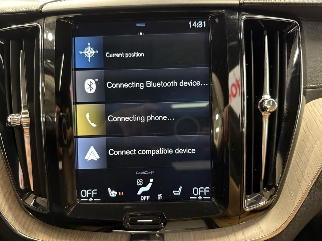 Volvo XC60 2018 Valkoinen