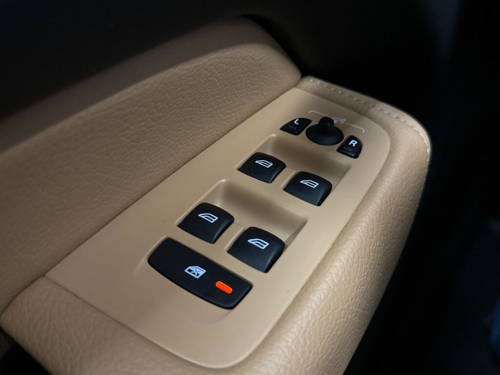 Volvo XC60 2018 Valkoinen