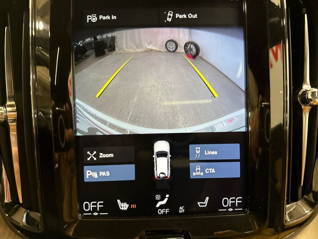 Volvo XC60 2018 Valkoinen