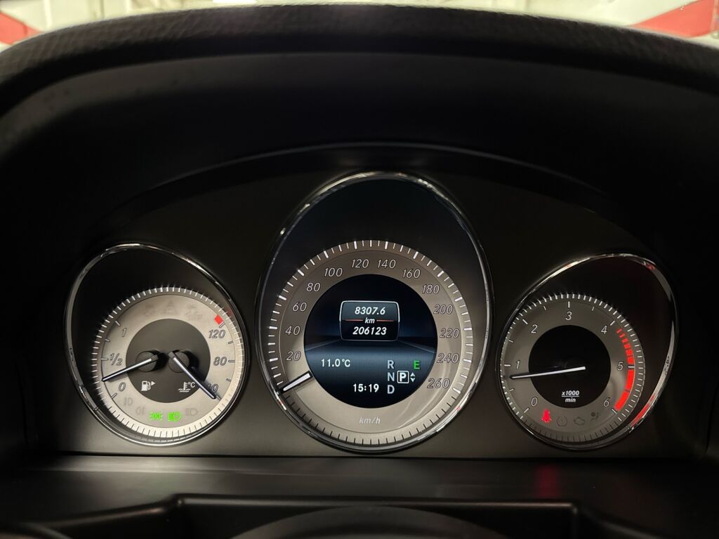 Mercedes-Benz GLK 2015 Harmaa