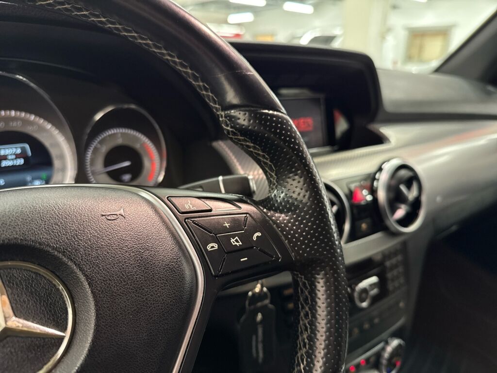 Mercedes-Benz GLK 2015 Harmaa