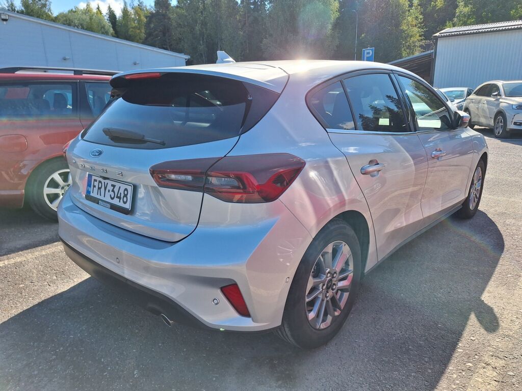 Ford Focus 2025 Harmaa
