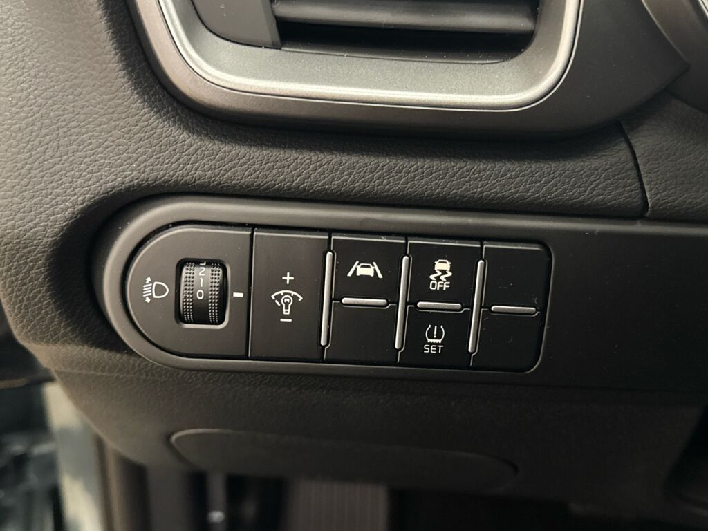 Kia Ceed 2025 Harmaa