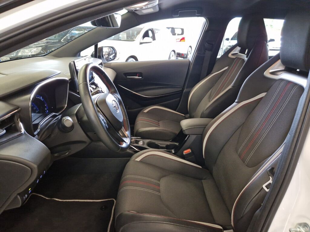 Toyota Corolla 2022 Valkoinen