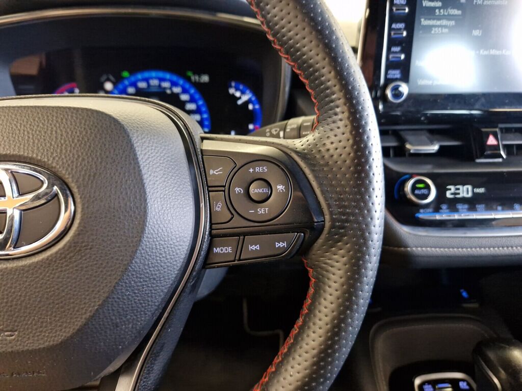 Toyota Corolla 2022 Valkoinen