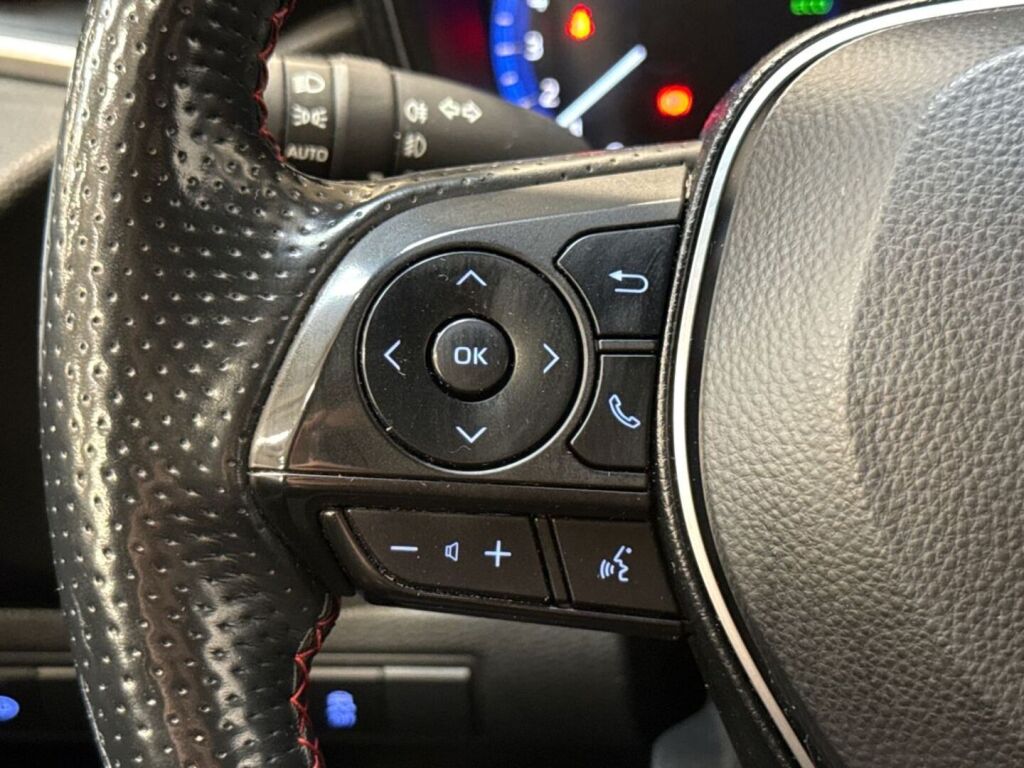 Toyota Corolla 2022 Valkoinen