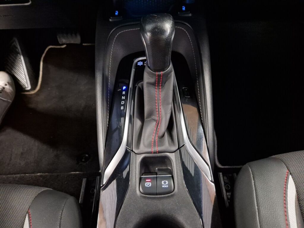 Toyota Corolla 2022 Valkoinen