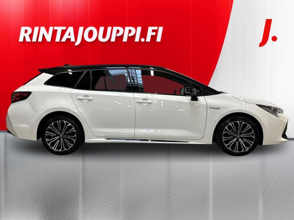Toyota Corolla 2022 Valkoinen