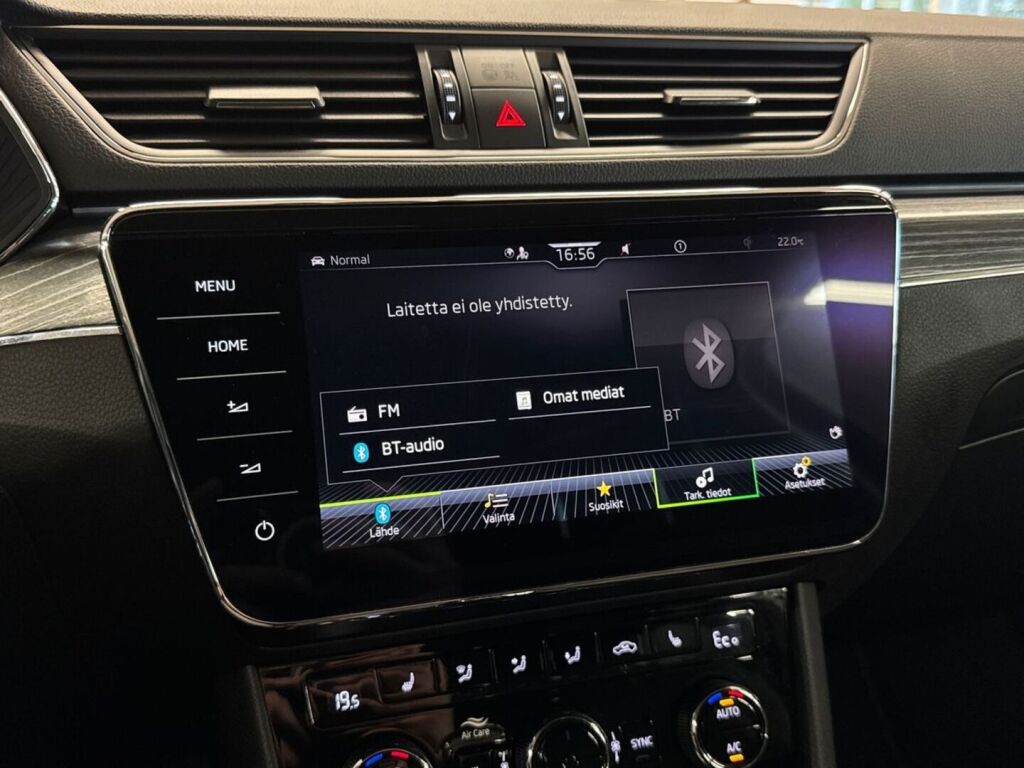 Skoda Superb 2020 Sininen