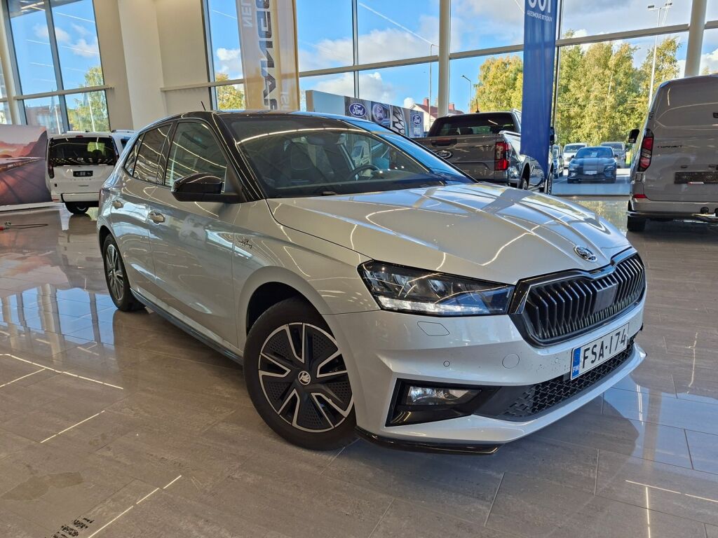 Skoda Fabia 2024 Harmaa