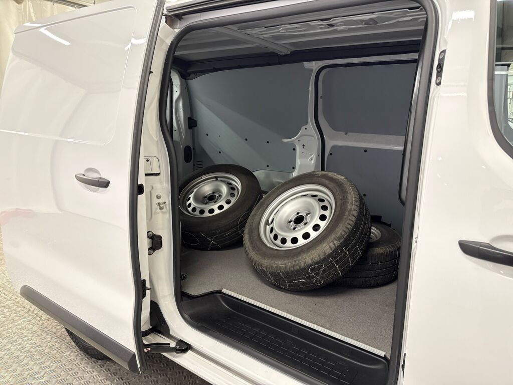 Toyota Proace 2024 Valkoinen