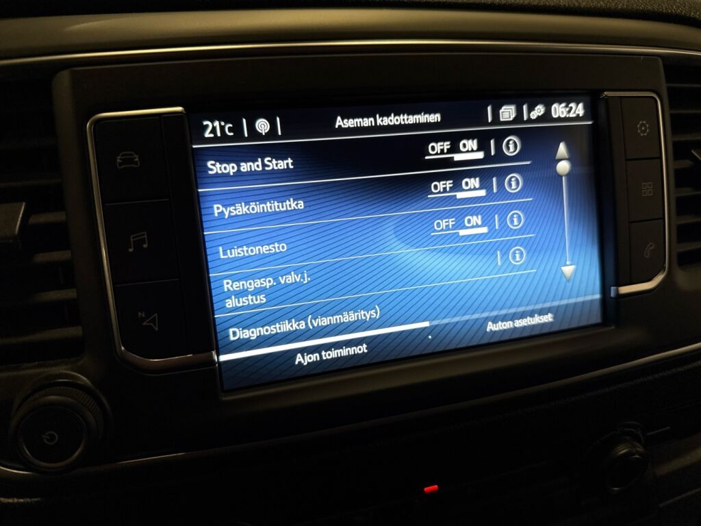 Toyota Proace 2024 Valkoinen