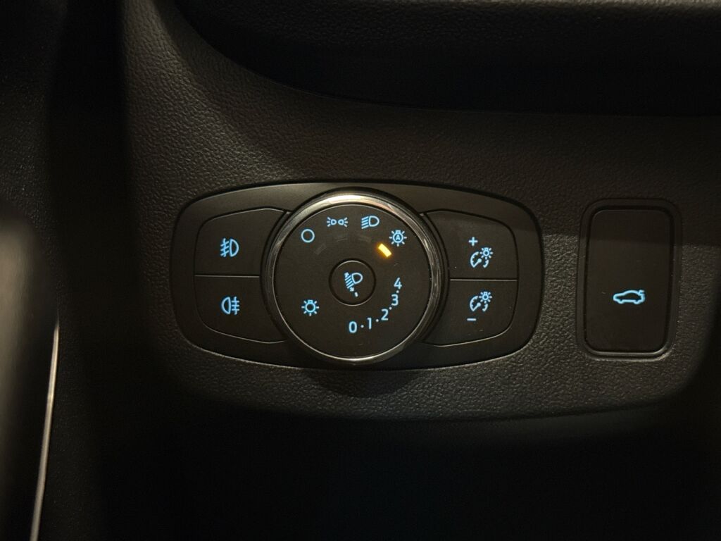 Ford Puma 2024 Valkoinen