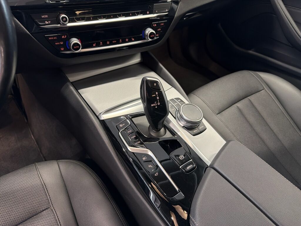BMW 530 2021 Harmaa