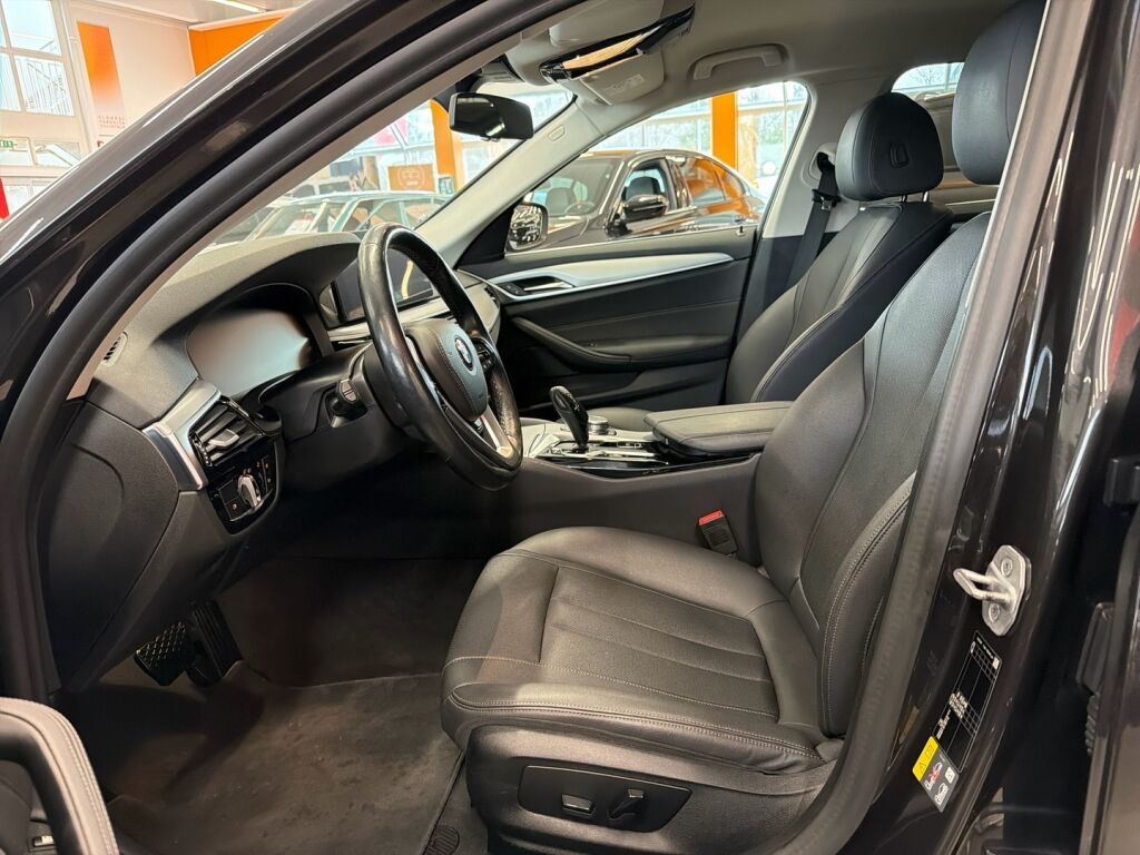 BMW 530 2021 Harmaa