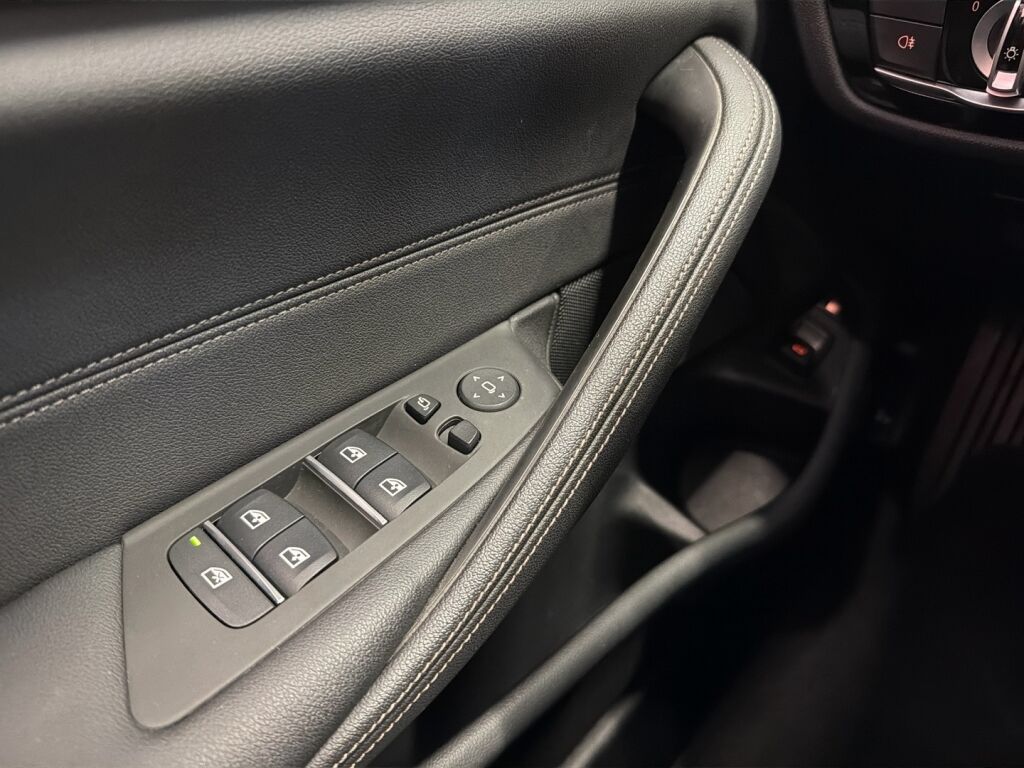 BMW 530 2021 Harmaa