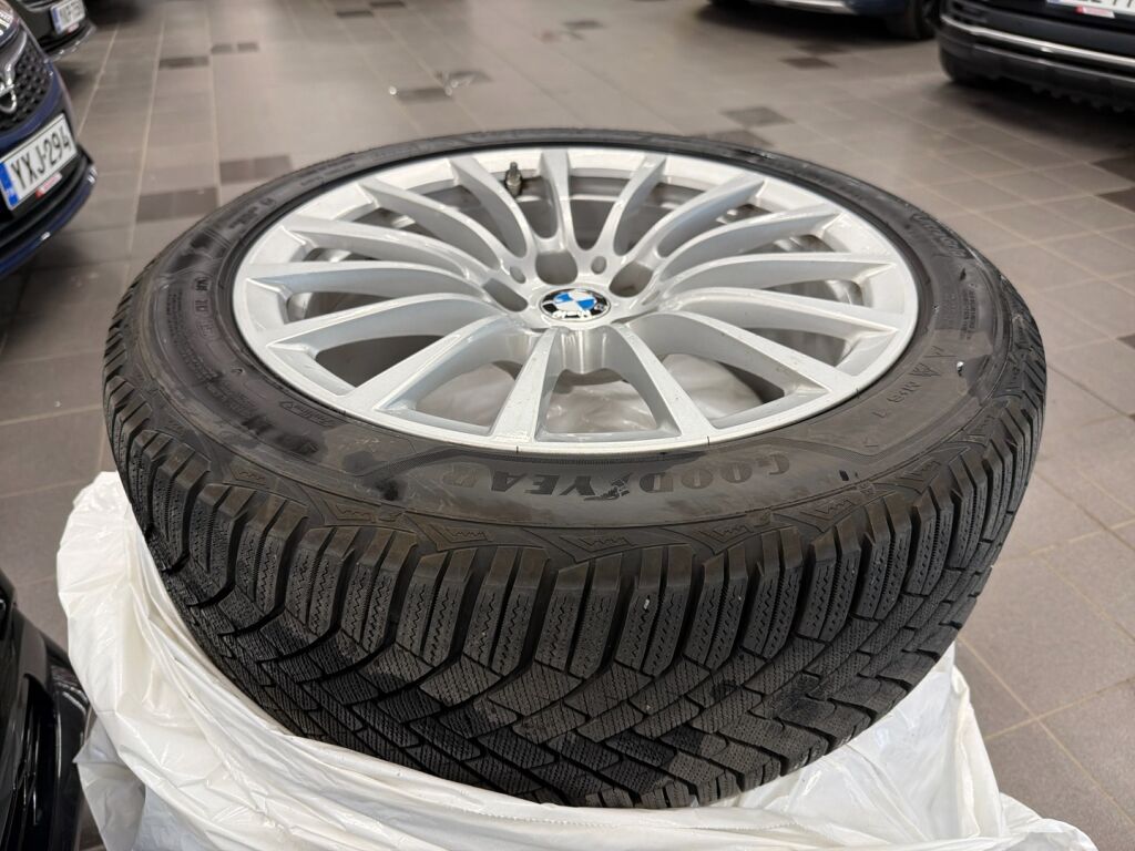 BMW 530 2021 Harmaa