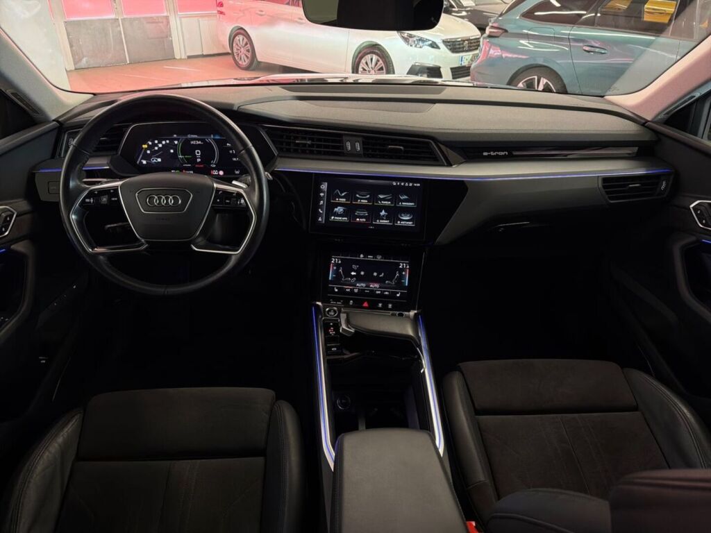 Audi e-tron 2021 Harmaa