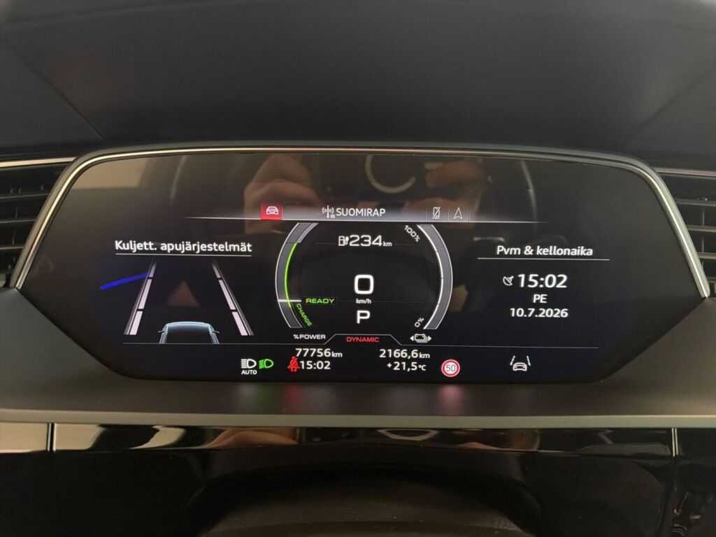Audi e-tron 2021 Harmaa