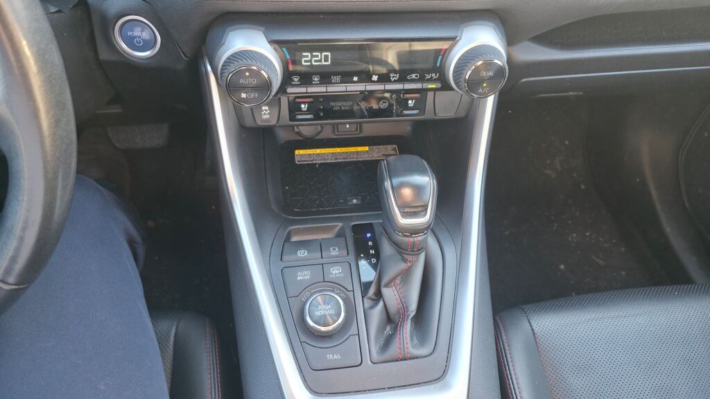 Toyota RAV4 2021 Harmaa