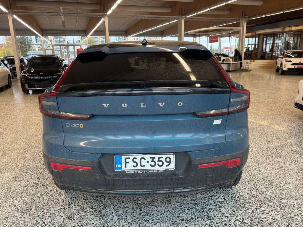 Volvo C40 2022 Sininen