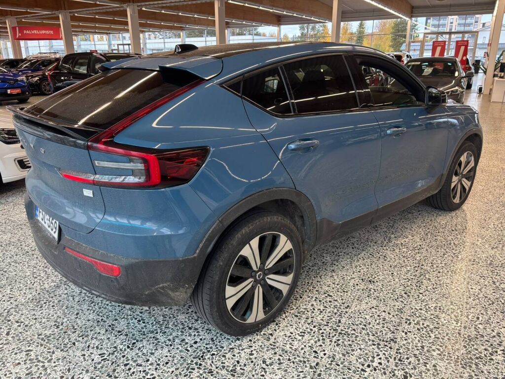 Volvo C40 2022 Sininen