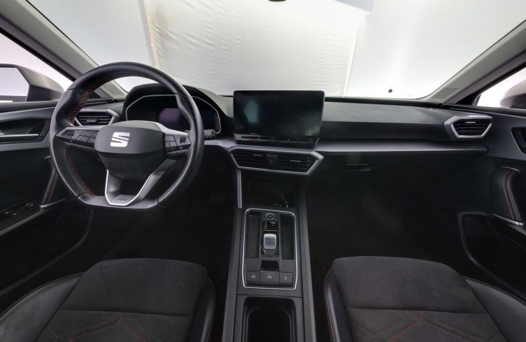 Seat Leon Sportstourer 2021 Harmaa