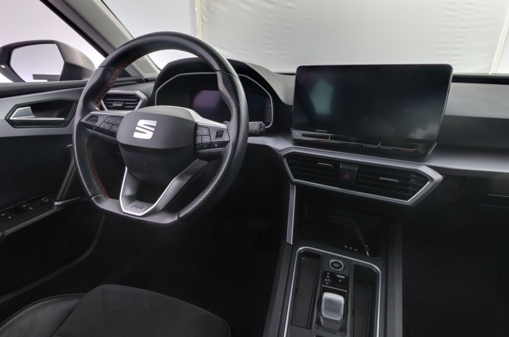 Seat Leon Sportstourer 2021 Harmaa