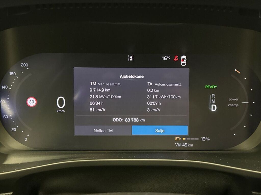 Volvo XC40 2024 Harmaa