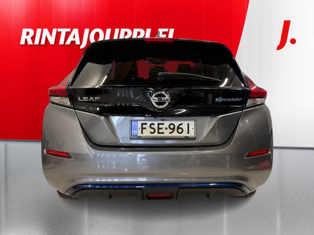 Nissan Leaf 2022 Harmaa
