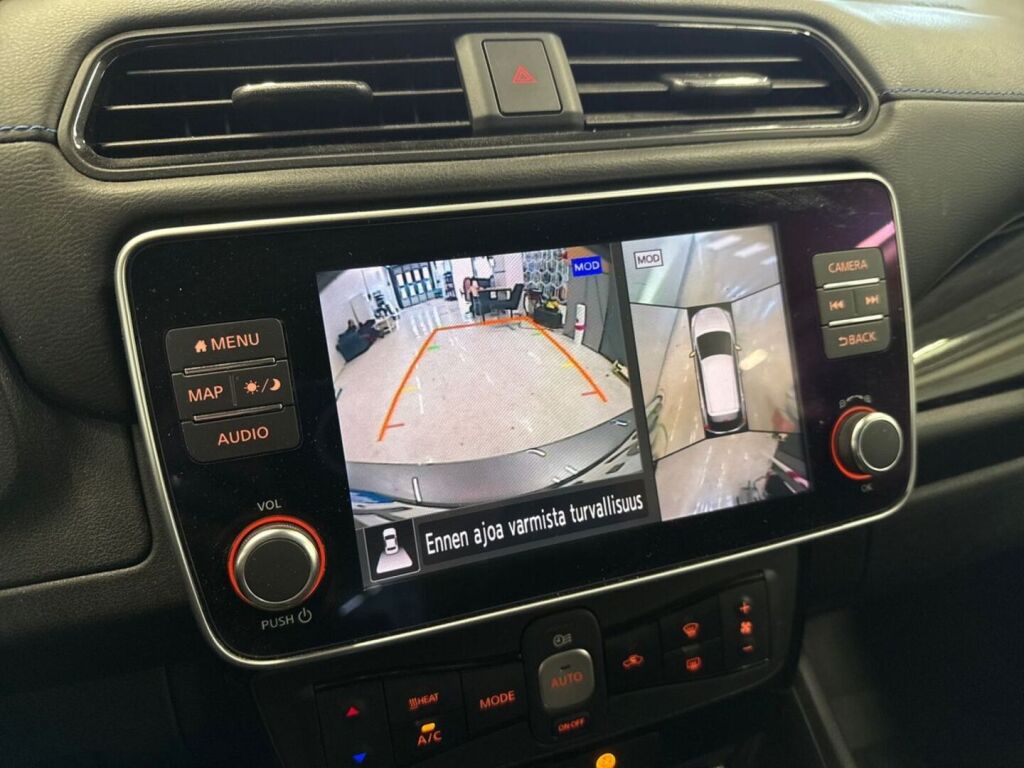 Nissan Leaf 2022 Harmaa