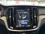 Volvo V60 2020 Musta
