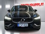 Volvo V60 2020 Musta