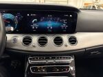 Mercedes-Benz E 2021 Musta