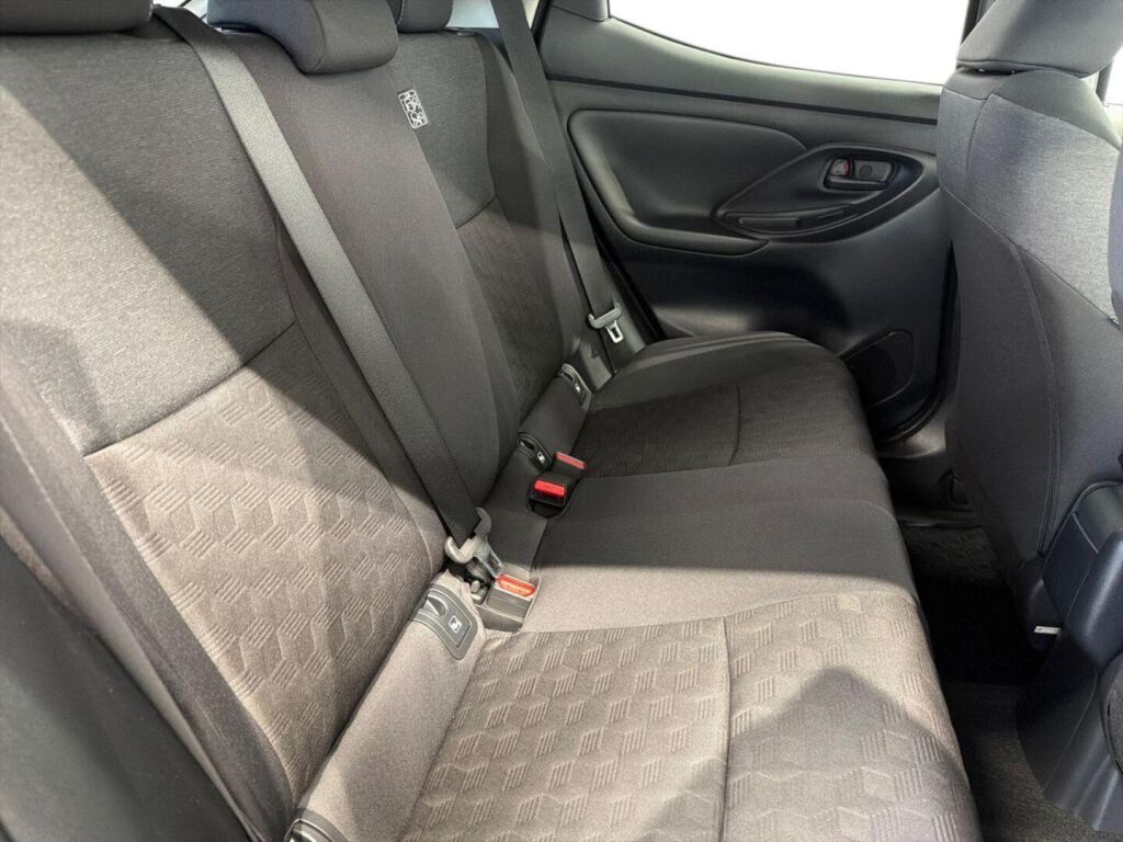 Toyota Yaris 2025 Hopea