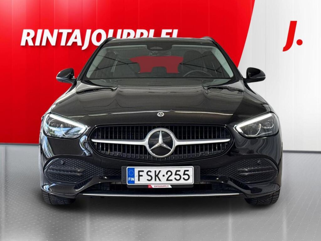 Mercedes-Benz C 2022 Musta