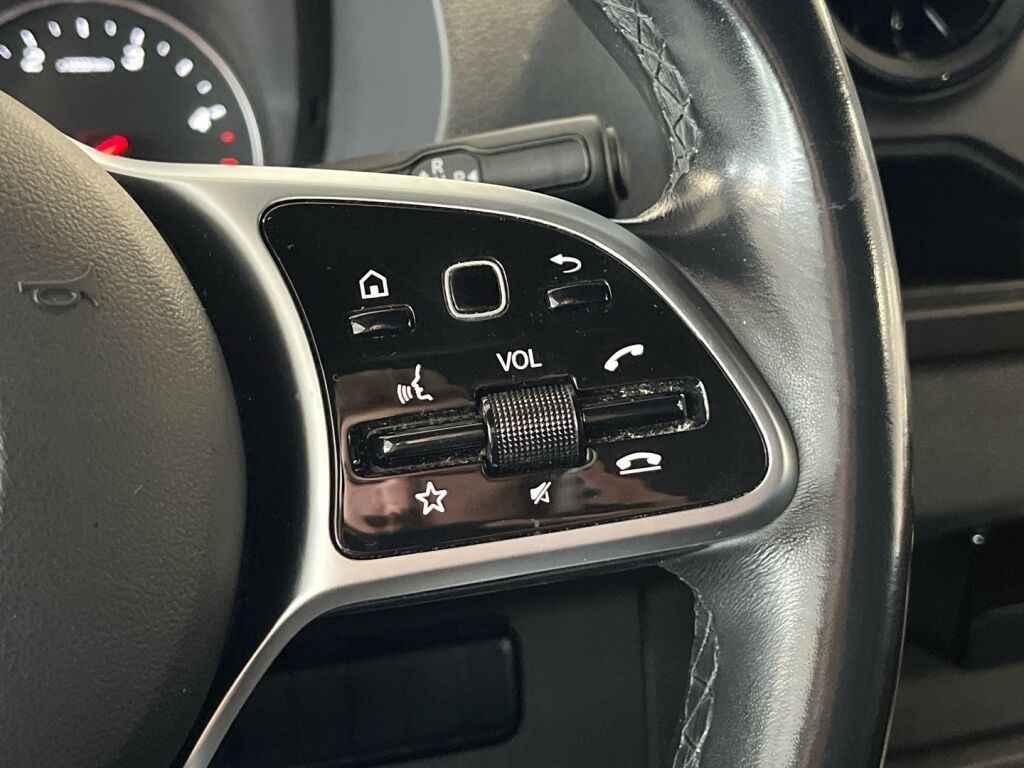 Mercedes-Benz Sprinter 2023 