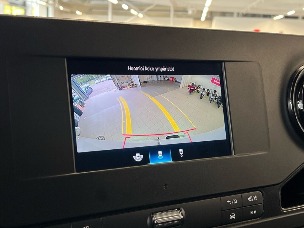 Mercedes-Benz Sprinter 2023 