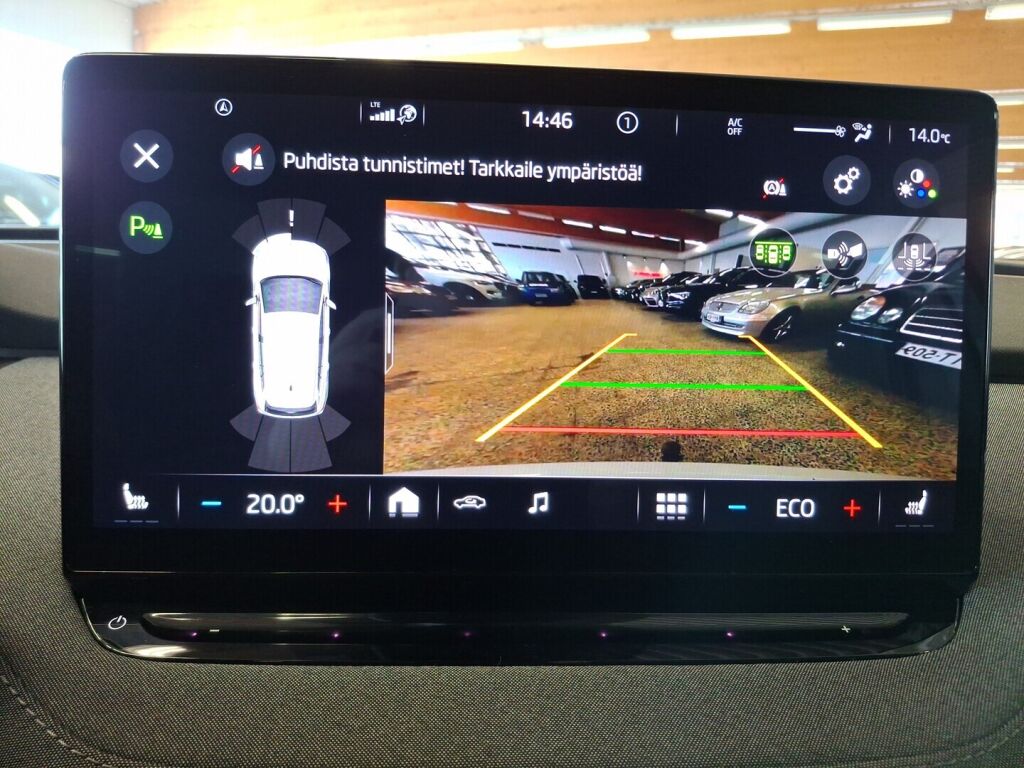 Skoda Enyaq 2023 Valkoinen