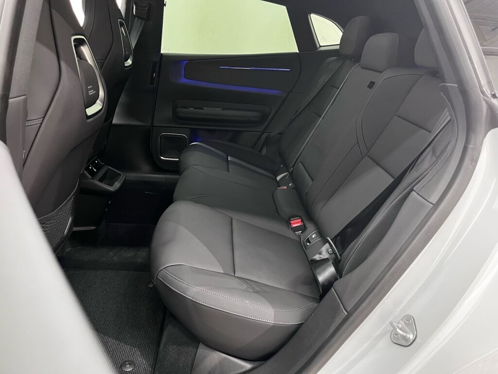 Polestar 4 2024 Harmaa