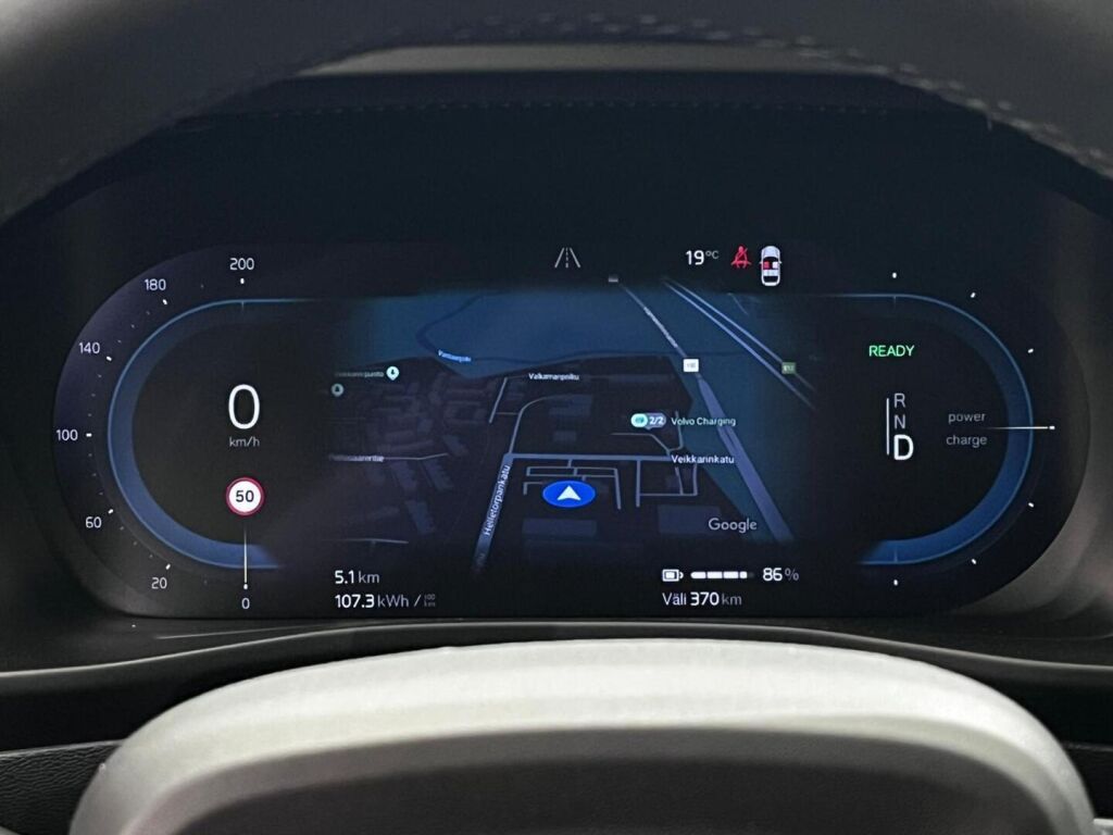 Volvo XC40 2023 Valkoinen