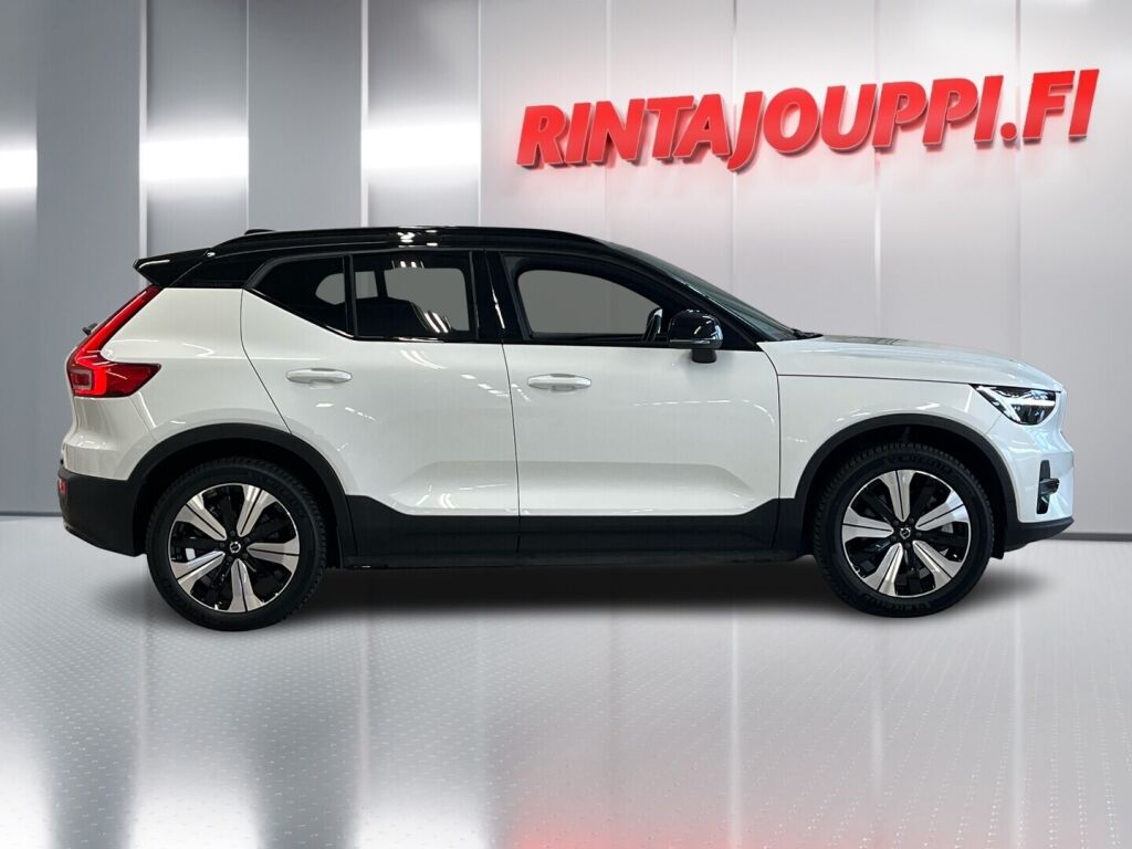 Volvo XC40 2023 Valkoinen