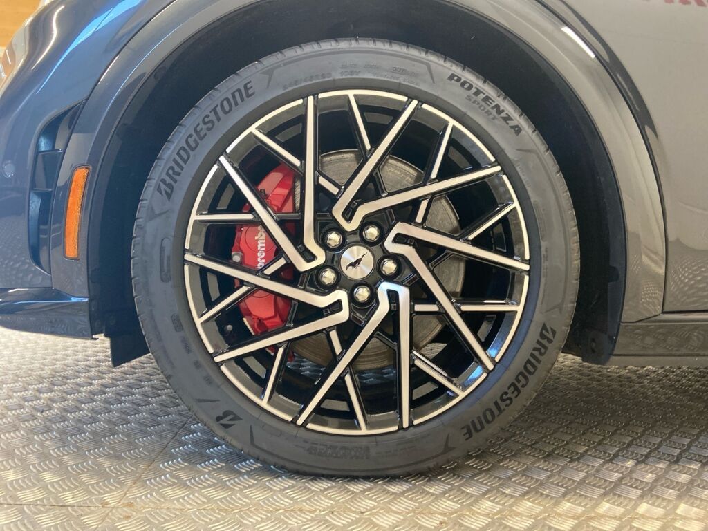 Ford Mustang Mach-E 2022 