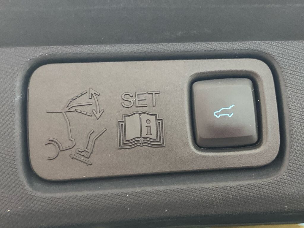 Ford Mustang Mach-E 2022 