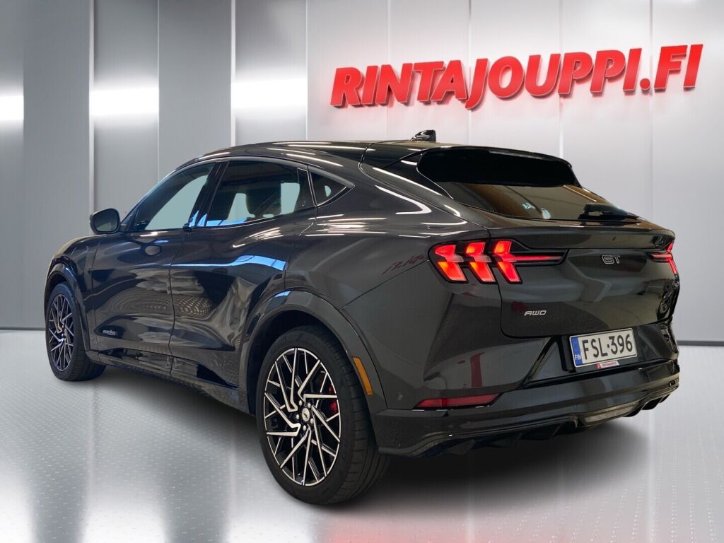 Ford Mustang Mach-E 2022 