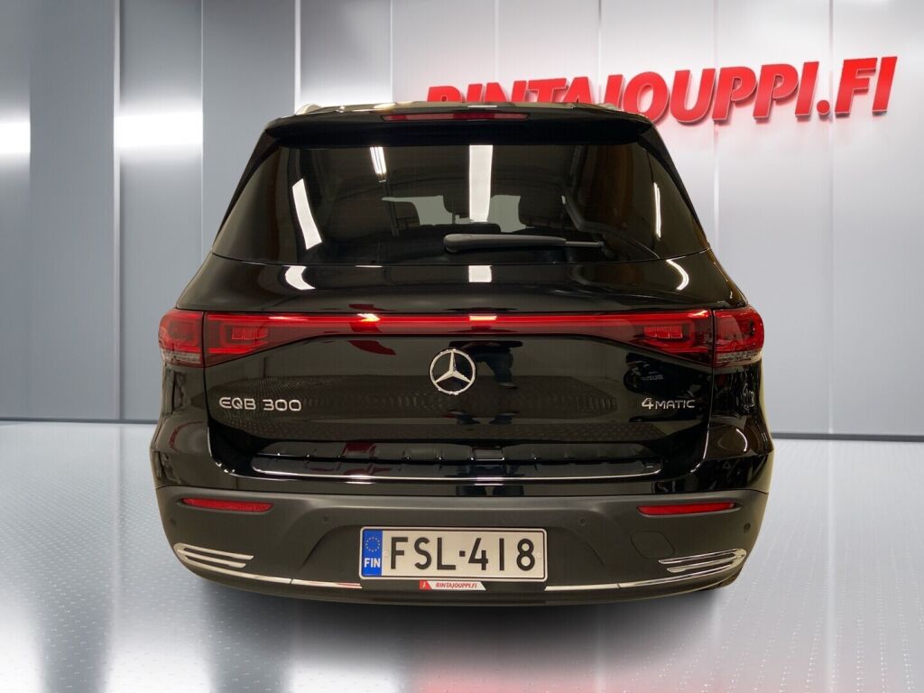 Mercedes-Benz EQB 2022 Musta