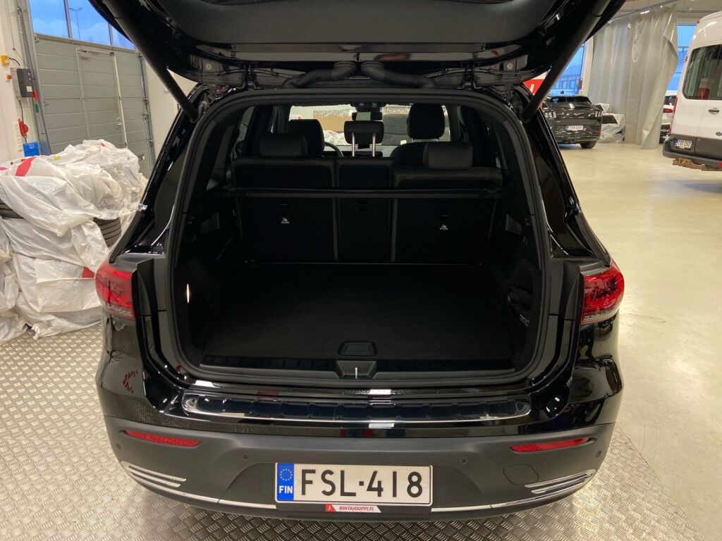 Mercedes-Benz EQB 2022 Musta