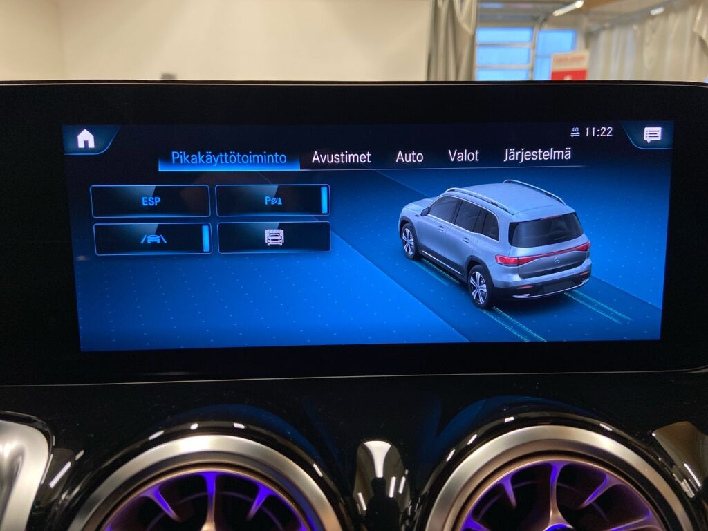 Mercedes-Benz EQB 2022 Musta