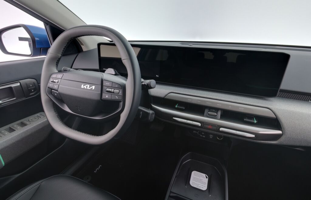 Kia EV4 2025 Sininen