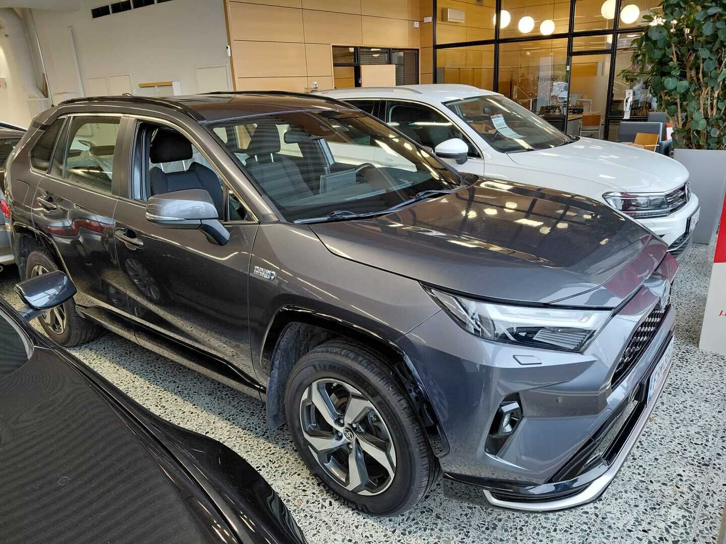 Toyota RAV4 Plug-in